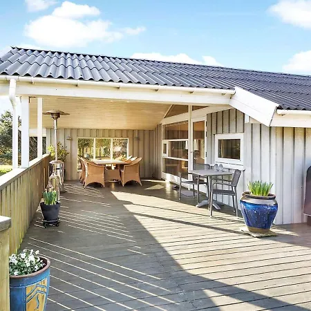 Elsemaria - 1-3km From The Sea In Nw Jutland By Interhome