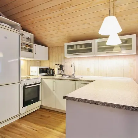Elsemaria - 1-3km From The Sea By Interhome