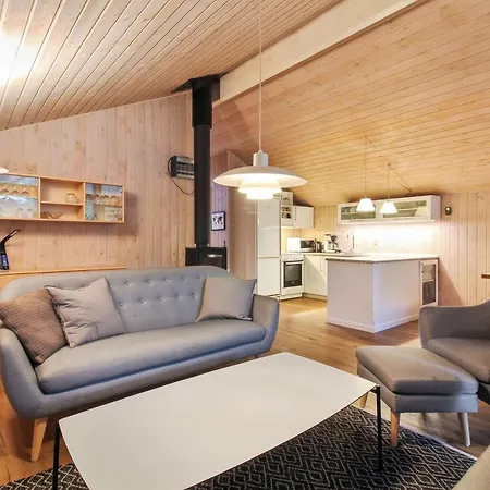 Elsemaria - 1-3km From The Sea By Interhome